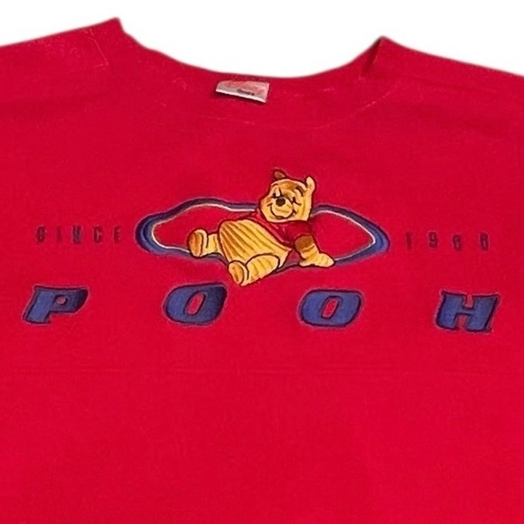 Vtg 90s Disney Store Red Winnie The Pooh Embroidered Crew Neck Sweatshirt XL - Picture 1 of 12